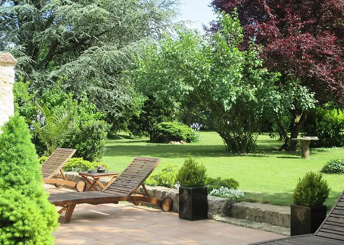 Bed & Breakfast Les Ecureuils 4*